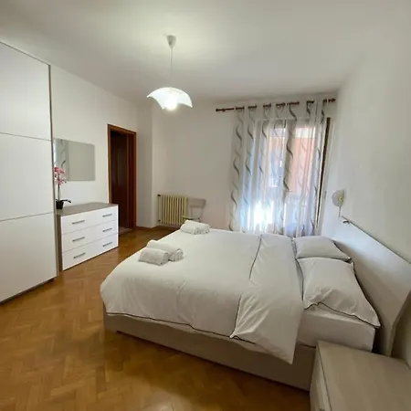 アパート Casa Ahmati Borgo Vesio トレモージネ
